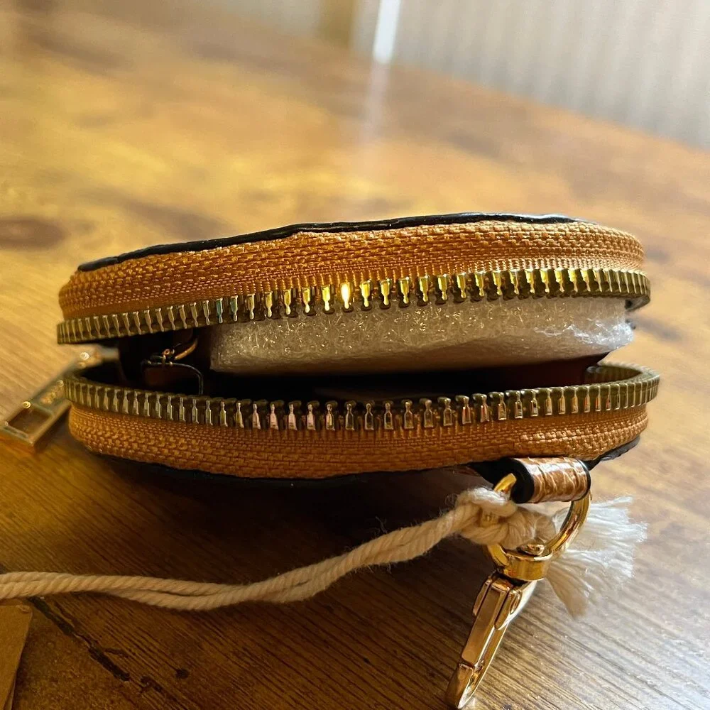 Carpisa - Coin purse with key chain - Picture 10 of 10